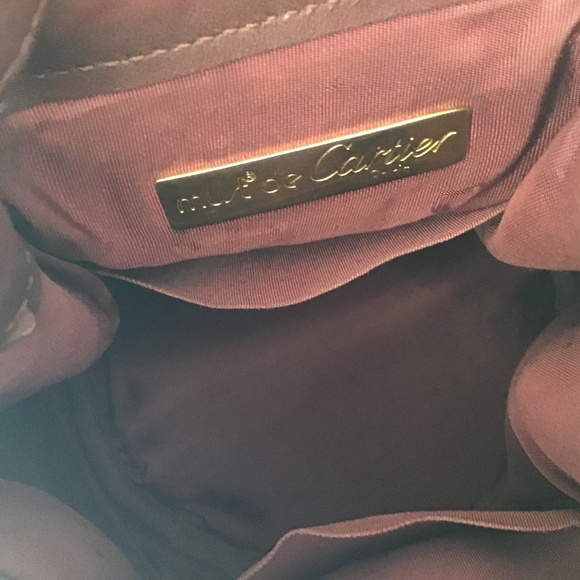 Iconic Cartier leather bucket shoulder bag with dust cover. - Picture 6 of 10